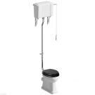 Traditional toilet met hooghangend reservoir met bril 